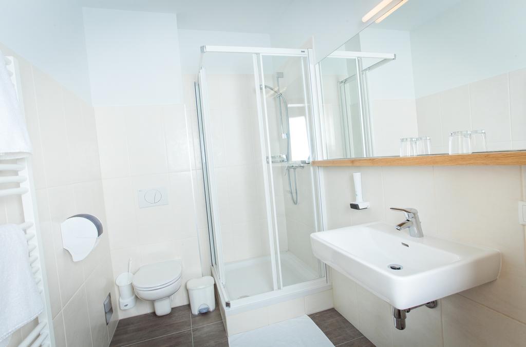 Bauernwirt Hotel Graz Værelse billede